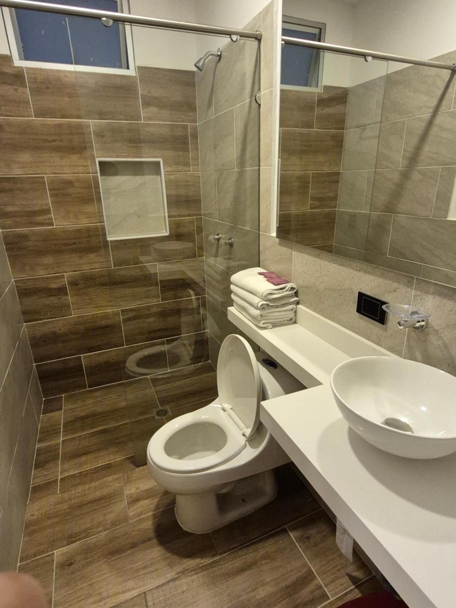 Hotel Spa Laureles Medellín Eksteriør billede